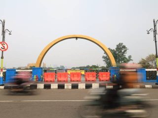 Jembatan Kaca Berendeng Retak, Pemkot Tangerang Bergerak Kilat, Keselamatan Pengunjung Jadi Prioritas