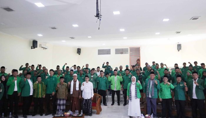 Ketua DPW PPP Banten bersama jajaran DPC PPP Kabupaten Lebak dan peserta Muscab X berfoto usai pelaksanaan musyawarah yang berlangsung tertib di Aula BPMP Provinsi Banten.