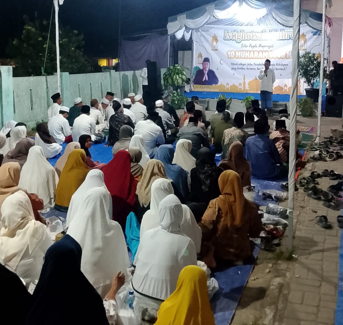Pemerintah Desa Sujung, Kecamatan Tirtayasa, Kabupaten Serang menggelar Istighotsah Kubro dan santunan anak yatim serta kaum dhuafa dalam rangka 10 Muharam 1448 Hijriah