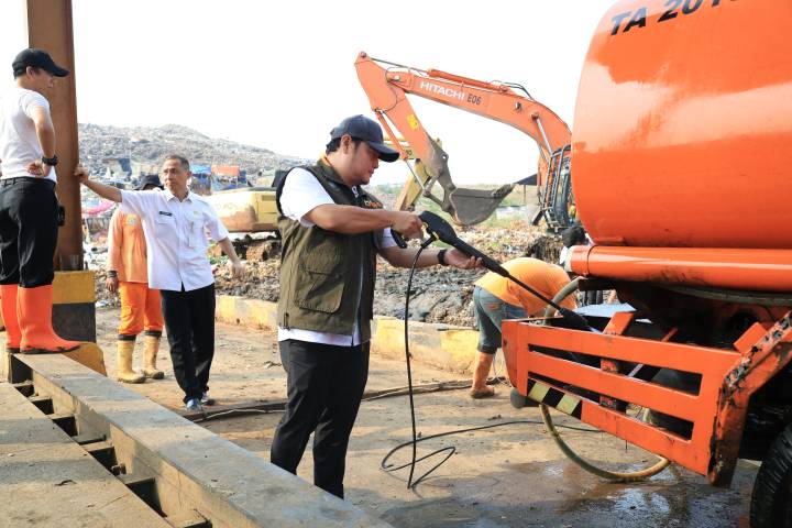 Pemkot Tangerang Operasikan Fasilitas Truck Wash di TPA Rawa Kucing