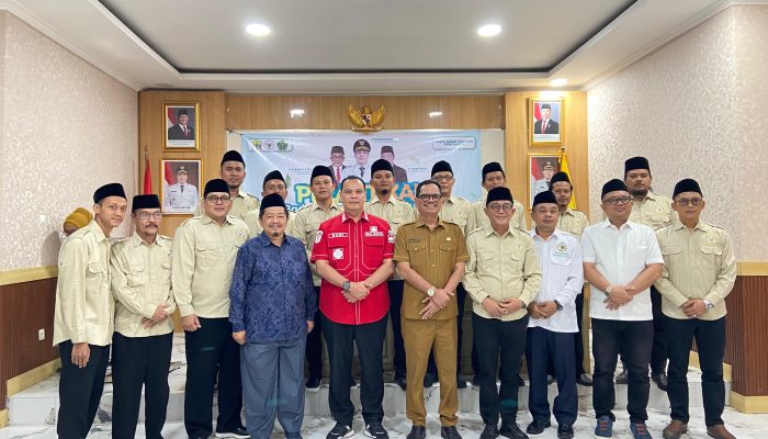 Pengurus Badan Wakaf Indonesia (BWI) Kota Serang periode 2026–2029 resmi dilantik di Aula Sekretariat Daerah Kota Serang. Kepengurusan baru berkomitmen memperkuat perlindungan aset wakaf dan mengembangkan wakaf produktif demi kesejahteraan masyarakat.
