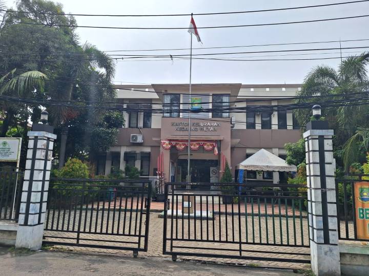 Suasana kawasan Kelurahan Kedaung Wetan, Kecamatan Neglasari, Kota Tangerang, yang menyimpan jejak sejarah pelarian etnis Cina Benteng pada abad ke-18.