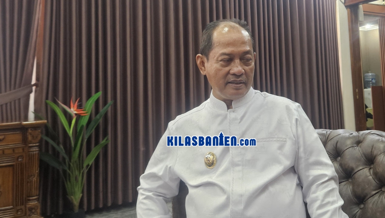 Wakil Bupati Serang Muhammad Najib Hamas menyampaikan pentingnya peran ayah dalam membangun ketahanan keluarga saat memperingati Hari Keluarga Nasional 2026 di Kabupaten Serang, saat ditemui diruang kerjanya, Senin, 29 Juni 2026