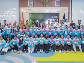Tim Sepak Bola Putri Tangsel Siap Taklukkan Dunia, Benyamin Davnie Lepas Kontingen ke Swedia Bawa Misi Harumkan Indonesia