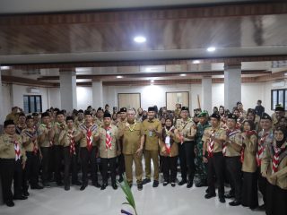 Wali Kota Tangerang Selatan Benyamin Davnie membuka Kursus Mahir Dasar (KMD) Kecamatan Ciputat Timur dan mengajak para pembina Pramuka menghadirkan metode pembelajaran yang inovatif untuk menarik minat generasi muda.