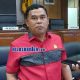 Anggota Komisi IV DPRD Kabupaten Serang, Joko Santoso, menyampaikan gagasan percepatan pembangunan TPS modern berbasis RDF sebagai solusi pengelolaan sampah berkelanjutan. (Redaksi Kilas Banten)