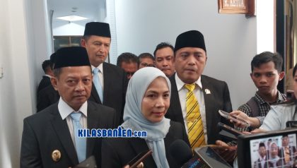 Jadwal Bupati Serang Ratu Rachmatuzakiyah bersama Wakil Bupati Muhammad Najib Hamas menghadiri rangkaian kegiatan MTQ XXIII Provinsi Banten, mulai dari pelepasan Kafilah Kabupaten Serang hingga pembukaan MTQ di Masjid Raya Albantani, KP3B. (Redaksi Kilas Banten)