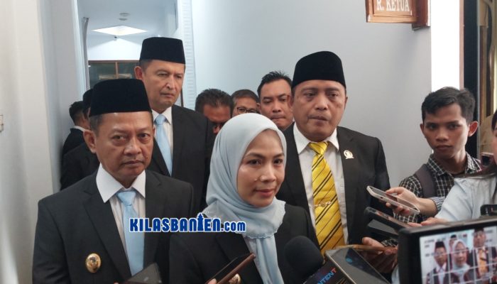 Jadwal Bupati Serang Ratu Rachmatuzakiyah bersama Wakil Bupati Muhammad Najib Hamas menghadiri rangkaian kegiatan MTQ XXIII Provinsi Banten, mulai dari pelepasan Kafilah Kabupaten Serang hingga pembukaan MTQ di Masjid Raya Albantani, KP3B. (Redaksi Kilas Banten)