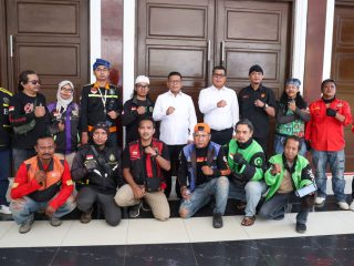 Andra Soni Bergerak Cepat, Ojol di Banten Bakal Nikmati Parkir Gratis, Sembako Murah hingga Jaminan Sosial