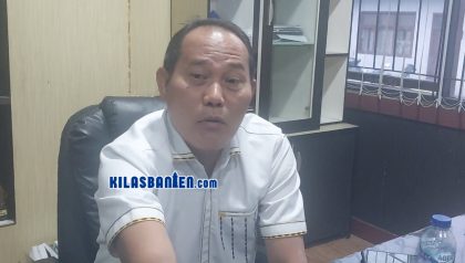 Ketua Komisi II DPRD Kabupaten Serang menegaskan komitmen pengawasan ketat terhadap pelaksanaan SPMB 2026 agar bebas dari praktik pungli dan titip siswa. (Redaksi Kilas Banten)