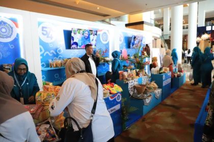 Ketua TP PKK Kota Tangerang Masturoh Sachrudin menghadiri puncak Hari Kesatuan Gerak (HKG) PKK ke-54 di Makassar sebagai bentuk komitmen mendukung Asta Cita dan penguatan pemberdayaan keluarga.