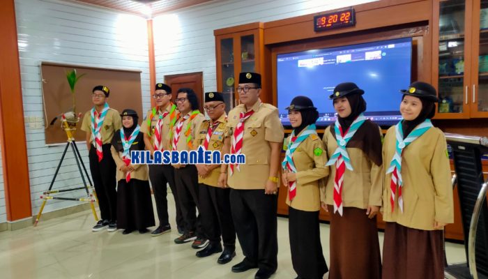 Peserta Latbernas IX Saka Bakti Husada mengikuti pembukaan kegiatan di Balai Kekarantinaan Kesehatan Kelas I Banten sebagai bagian dari upaya mencetak generasi muda yang peduli kesehatan dan siap menjadi pelopor pencegahan penyakit.
