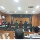 Suasana persidangan perkara dugaan sengketa lahan Desa Rancapinang, Kecamatan Cimanggu, Kabupaten Pandeglang, yang menghadirkan sejumlah saksi untuk mengungkap kronologi kepemilikan tanah dan proses penerbitan dokumen lahan.