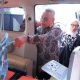 Tim Ngider Sehat Premium Pemerintah Kota Tangerang Selatan memberikan pemeriksaan kesehatan langsung ke rumah warga menggunakan peralatan medis modern sebagai upaya memperluas akses layanan kesehatan.