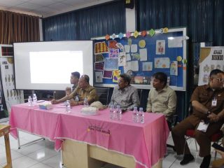 Tim Penilai Independen Bappenas meninjau langsung pelaksanaan Program Gampang Sekolah di Kota Tangerang sebagai bagian dari proses verifikasi Penghargaan Pembangunan Daerah (PPD) 2026.