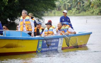 Festival Cisadane 2026 menggelar aksi tanam pohon dan bersih Sungai Cisadane bersama Wali Kota Tangerang Sachrudin.