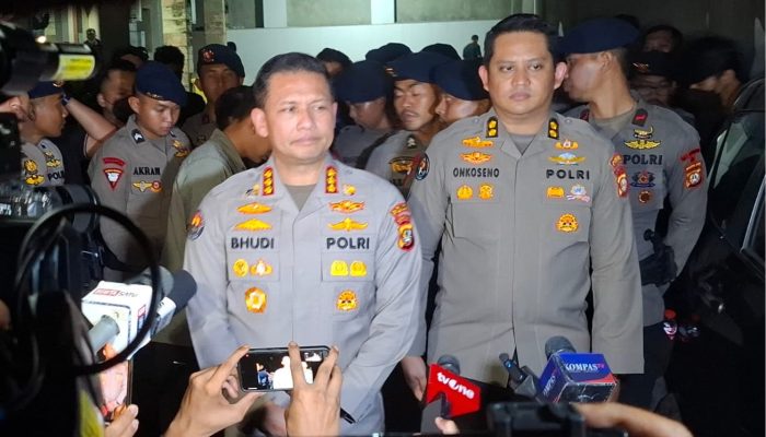 Polda Metro Jaya dan Kortastipidkor Polri geledah ruko di Cipete Selatan