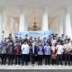 Bupati Serang Ratu Rachmatuzakiyah melepas 20 peserta pelatihan kaligrafi Al-Qur'an yang akan mengikuti pendidikan intensif selama satu tahun di Pondok Pesantren Lemka Sukabumi untuk persiapan MTQ Provinsi Banten 2027.