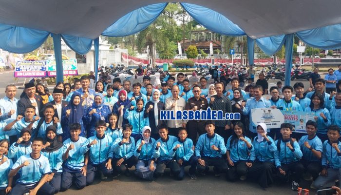 Bupati Serang Ratu Rachmatuzakiyah menghadiri pelantikan pengurus KONI Kabupaten Serang periode 2026–2030 dan menegaskan target meraih banyak medali emas pada ajang Porprov Banten, Kamis, 6 Agustus 2026