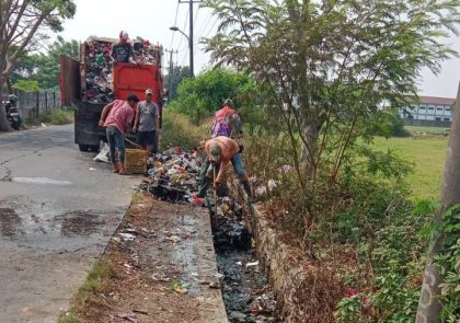 DLH Kota Tangerang Bergerak Cepat Tangani Keluhan Warga