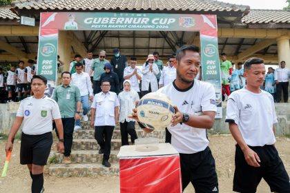 Gubernur Banten Andra Soni menghadiri Pesta Rakyat Cibaliung 2026 di Alun-alun Kecamatan Cibaliung, Kabupaten Pandeglang.