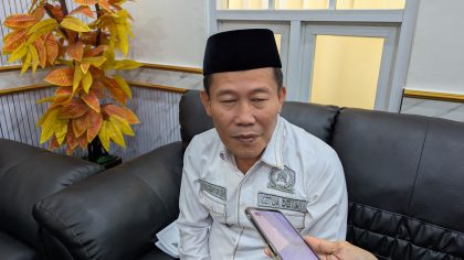 Ketua DPRD Kota Serang Muji Rohman menyampaikan perkembangan pembahasan revisi Perda Penyelenggaraan Usaha Kepariwisataan (PUK).