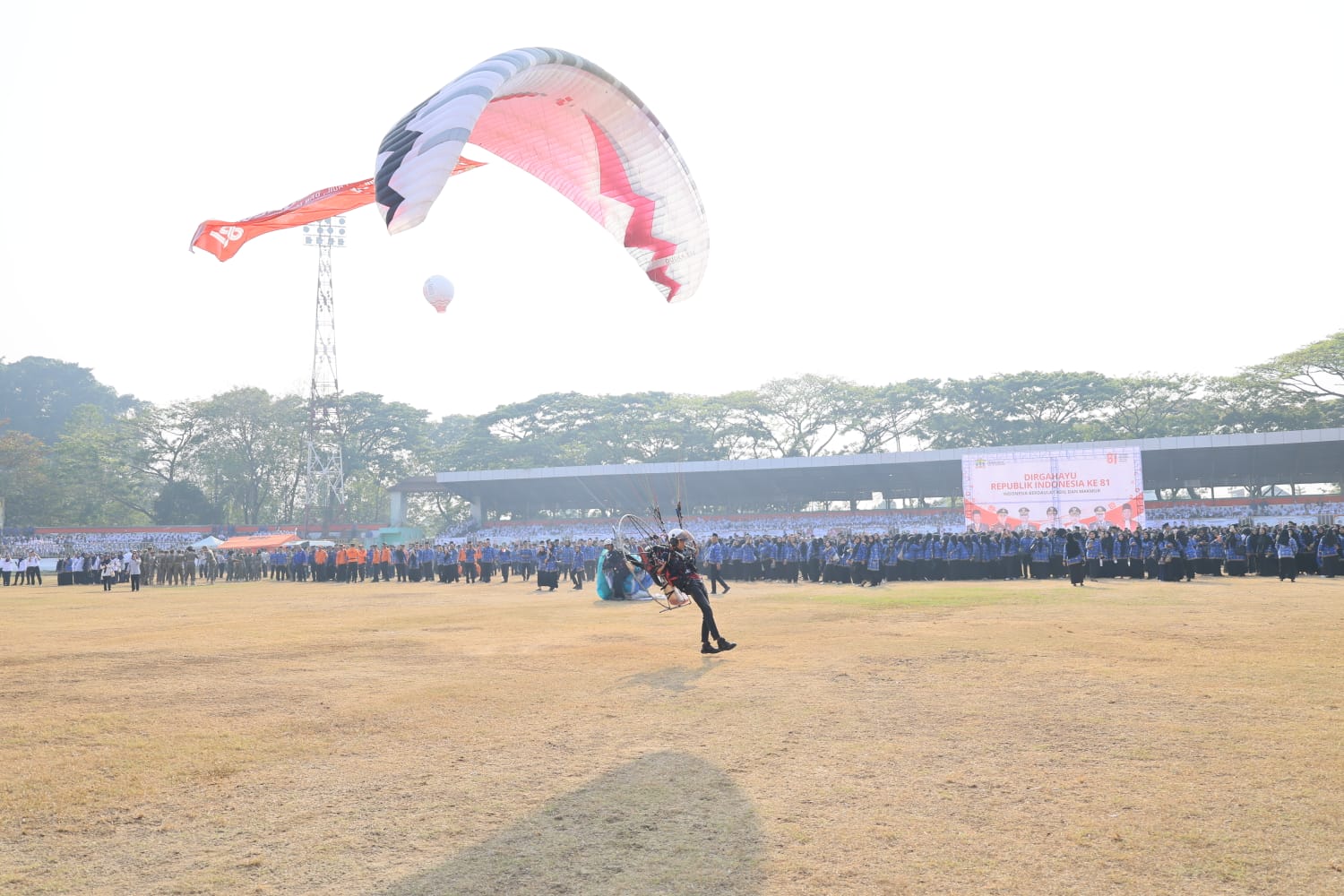 Paralayang Kota Serang