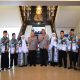 Kapolda Banten Irjen Pol Hengki melepas tujuh personel Polda Banten yang akan melaksanakan ibadah umrah.