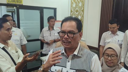 Pemkot Serang bersama PT Brata Wiedjaya Banten membahas rencana pembangunan gedung parkir di Pasar Lama dan Jalan Juhdi.