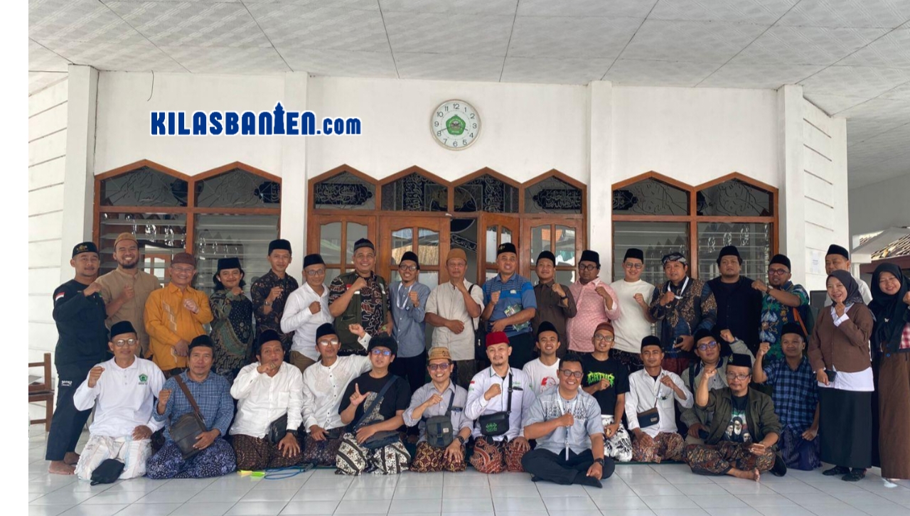Opini Suara Warga NU dalam Musyawarah Besar ditulis oleh Dr. Masykur Dekan Fakultas Ushuluddin dan Pemikiran Islam UIN SMH Banten, dan Pembina Komunitas GUSDURian Serang Raya.