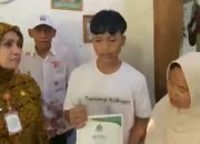 Wali Kota Serang Kembali Tebus Ijazah Warga dengan Dana Pribadi, Diskominfo: Pendidikan Tak Boleh Terhenti karena Biaya