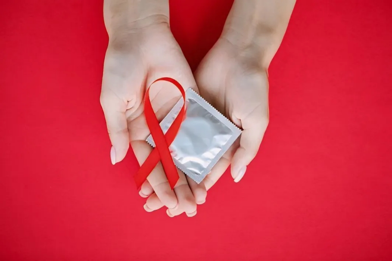 Ketua Lakpesdam PCNU Kota Serang, Raden Imam Abdillah, mengajak seluruh elemen masyarakat memperkuat edukasi, pencegahan, dan pembinaan guna menekan penyebaran HIV di Kota Serang.