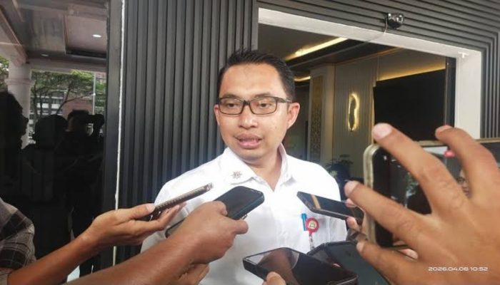 Abu Vulkanik Anak Krakatau Bergerak ke Samudra Hindia, PM2.5 Kota Serang Turun Jadi 66