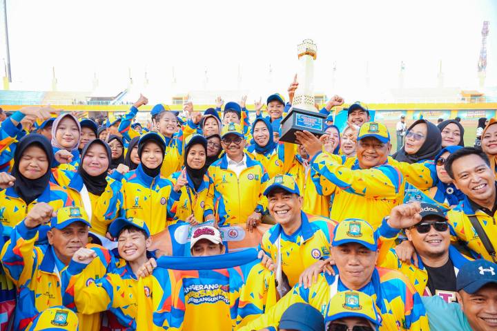 Kepala Dispora Kota Tangerang Kaonang menyampaikan bonus atlet berprestasi POPDA dan PEPARPEDA 2026 mulai disalurkan pada Oktober sebagai bentuk apresiasi atas prestasi kontingen Kota Tangerang.