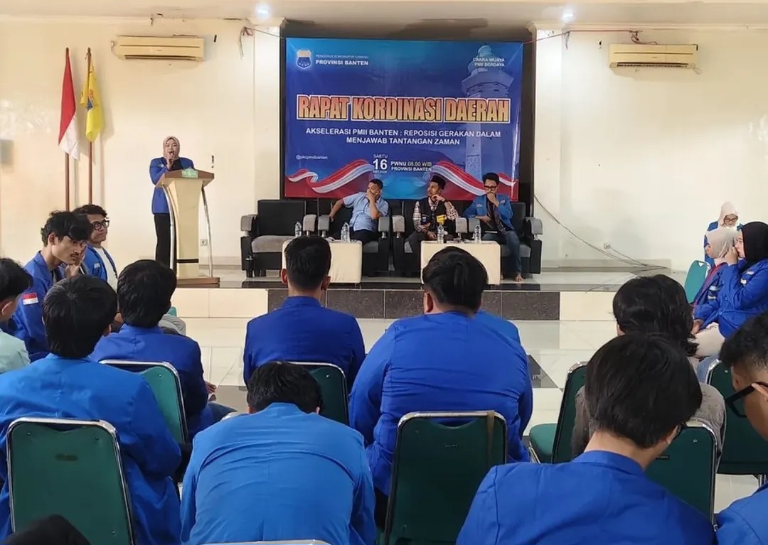 Ketua PKC PMII Banten Winah Setiawati menyampaikan sikap resmi organisasi yang mendesak kepolisian mengusut tuntas dugaan pengeroyokan terhadap kader PMII di Jakarta Selatan, Rabu (02/09/2026)