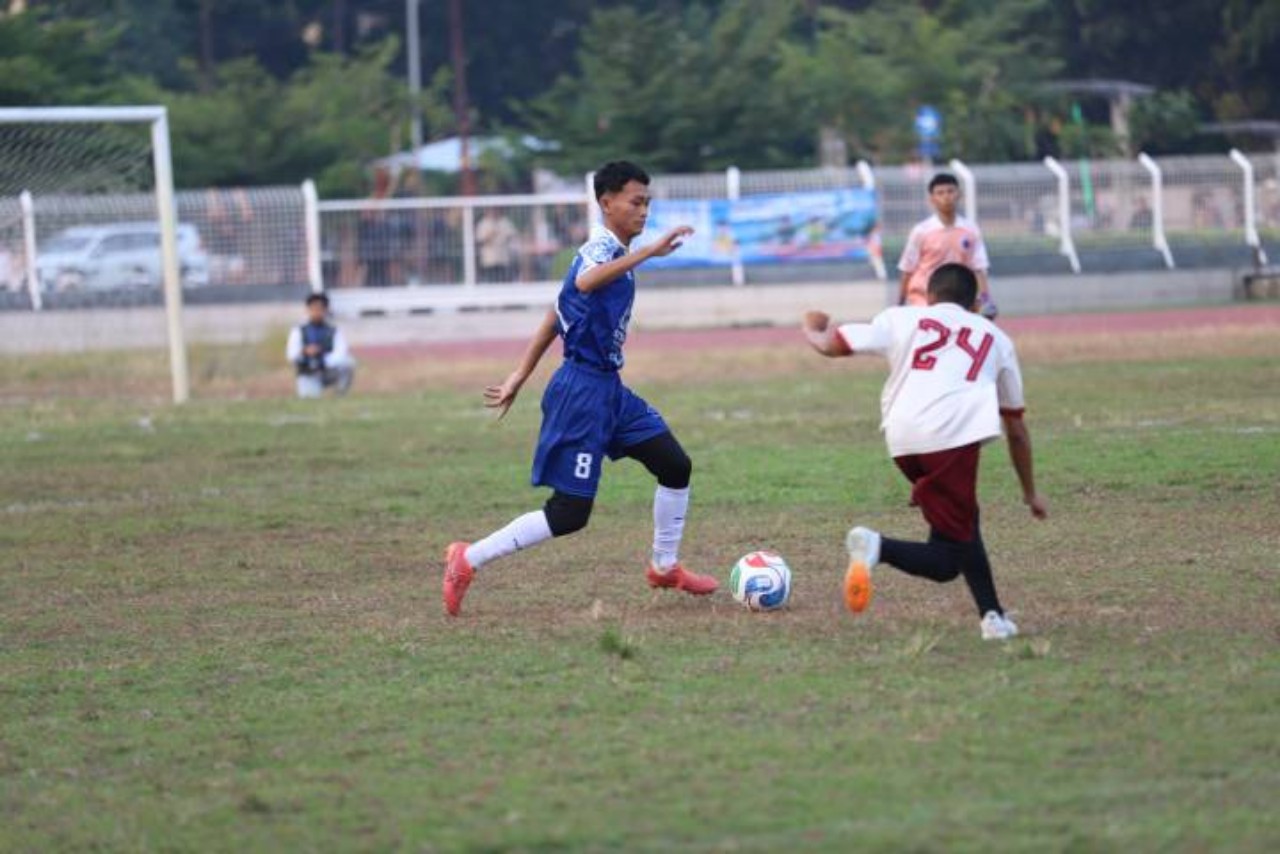 Liga Santri Wali Kota Tangerang Cup 2026 mempertemukan 16 pondok pesantren di Stadion Benteng Reborn