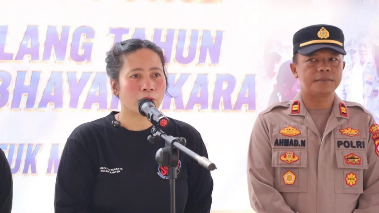 Petugas Polda Banten menangani proses penyidikan kasus dugaan tindak asusila yang melibatkan seorang pimpinan pondok pesantren di Kabupaten Serang. Polisi menyatakan tersangka telah ditahan dan penyidikan masih terus berlangsung.