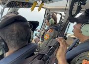 Sisir Perairan Banten, Helikopter HR-3604 Angkut Tim Khusus SAR dan Jurnalis Nasional