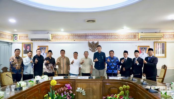 Direksi Baru PT SBM Resmi Dilantik, Wabup Serang Pasang Target Besar, BUMD Bangkit dan Genjot PAD