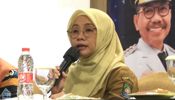Abu Vulkanik Gunung Anak Krakatau Tak Hanya Ganggu Pernapasan, Mata dan Kulit Juga Terancam