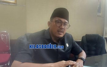 Anggota DPRD Kabupaten Serang Asep Gunawan Kartoba menyampaikan ucapan selamat Hari Santri Nasional 2026 serta harapan agar santri menjadi generasi unggul yang berkontribusi bagi kemajuan daerah, Kamis (22/10/2026)