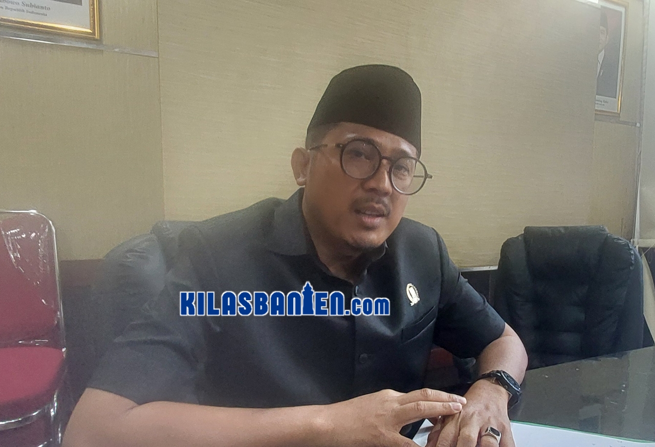 Anggota DPRD Kabupaten Serang Asep Gunawan Kartoba menyampaikan ucapan selamat Hari Santri Nasional 2026 serta harapan agar santri menjadi generasi unggul yang berkontribusi bagi kemajuan daerah, Kamis (22/10/2026)
