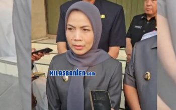 Bupati Serang Ratu Rachmatuzakiyah menyampaikan komitmen Pemerintah Kabupaten Serang dalam menyempurnakan revisi RTRW dengan mengakomodasi masukan DPRD sebagai dasar pembangunan daerah yang terarah dan berkelanjutan, Rabu (21/10/2026)