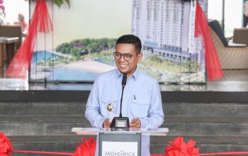 Gubernur Banten Andra Soni menyampaikan ucapan selamat kepada Jenderal Polisi Suyudi Ario Seto usai resmi dilantik sebagai Kapolri oleh Presiden Prabowo Subianto.