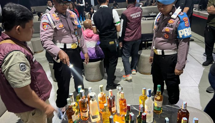 Obrak-abrik Tempat Hiburan Malam, Polda Banten Sita 914 Botol Miras Berbagai Merek