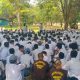 Peserta Kemah Kebangsaan PIONIR mengikuti kegiatan pembinaan karakter dan wawasan kebangsaan di Bumi Perkemahan Cibubur, Jakarta Timur, sebagai upaya memperkuat nasionalisme sekaligus membentengi generasi muda dari berbagai ancaman di era digital.