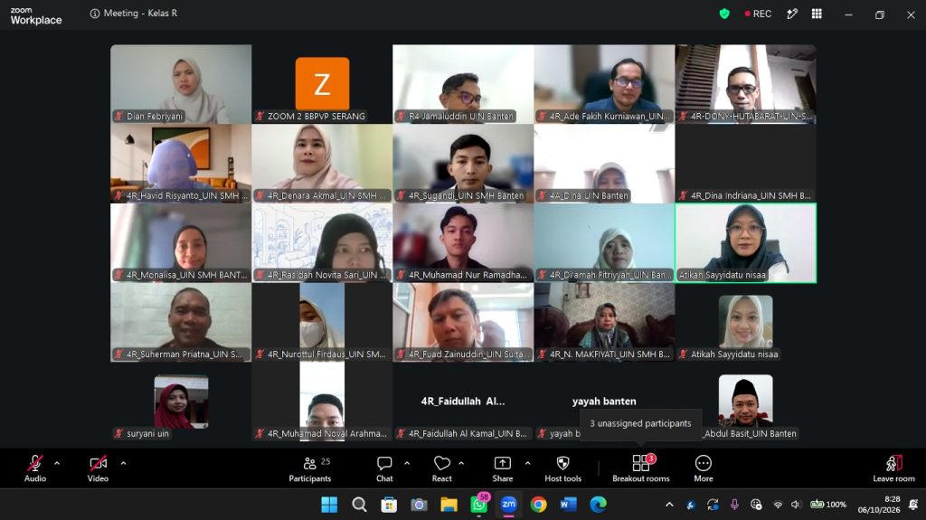 Rektor UIN SMH Banten bersama peserta mengikuti pembukaan Pelatihan Instruktur Junior hasil kolaborasi dengan BBPVP Serang untuk meningkatkan kompetensi SDM yang siap bersaing di dunia kerja.