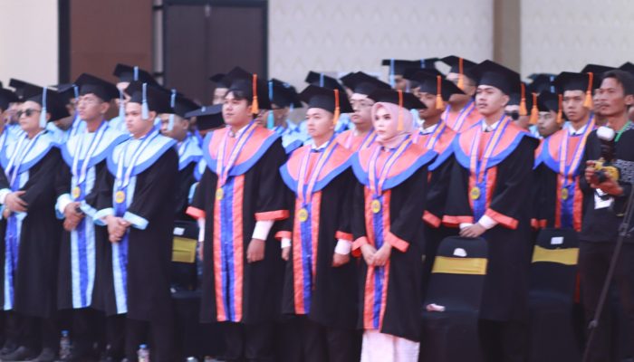 Wisuda ke-15 UNBAJA Jadi Titik Awal Lahirnya Generasi Unggul, Rektor Kirim Pesan Tegas untuk Para Lulusan